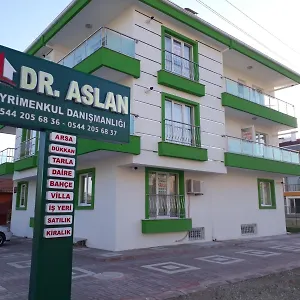 Dr Aslan Эсенбога